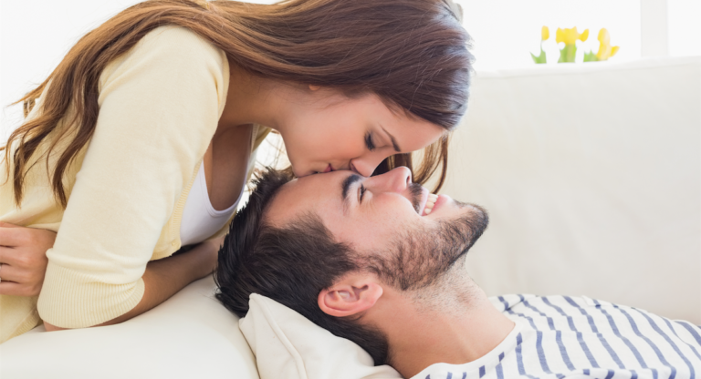 25 CHOSES QUI MONTRENT QU&rsquo;UNE FILLE T&rsquo;AIME VRAIMENT