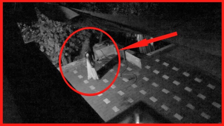 8 FANTÔMES EFFRAYANTS CAPTURÉ EN VIDÉO !