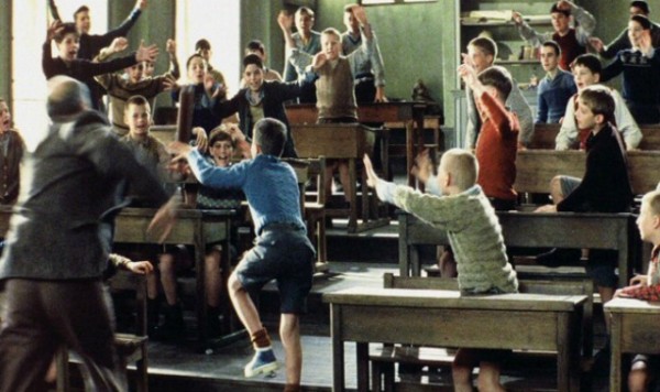 10 CHOSES DÉBILES ET AMUSANTES A FAIRE A L ÉCOLE