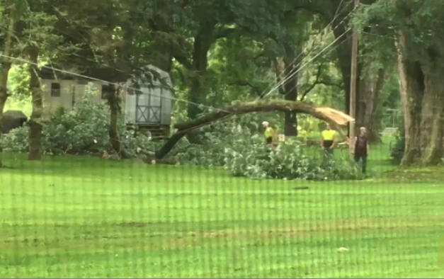 Toujours porter un casque sur un chantier
