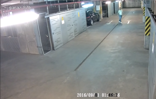 Cet automobiliste est tellement bourré qu&rsquo;il va défoncer tous les murs