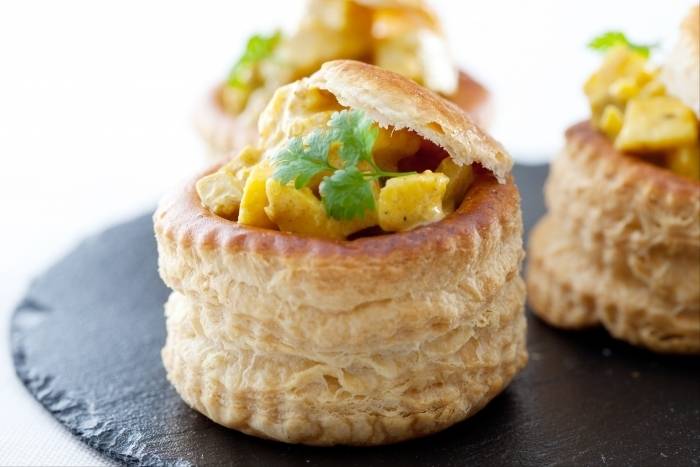 Recette : Bouchées à la reine aux légumes et au poulet.