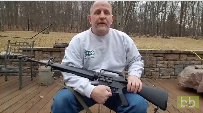 Un Américain décide de détruire son arme après la fusillade dans un lycée