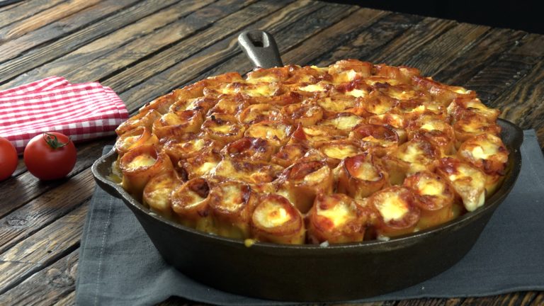 Roulés de lasagne à la bolognaise