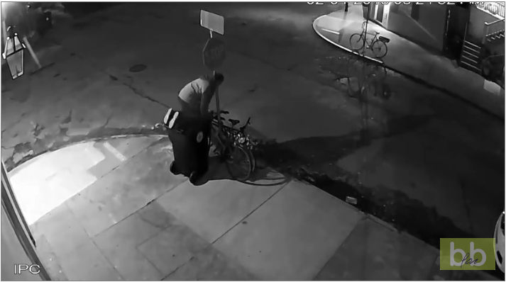 Un voleur va tout donner pour voler un vélo