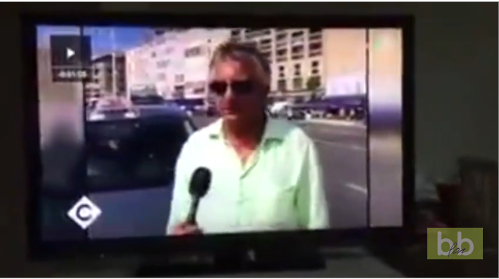 Un chauffeur de taxi Marseillais assure qu’il parle anglais