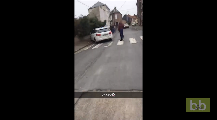 Un jeune menotté profite d’un moment d’inattention pour s’enfuir en France