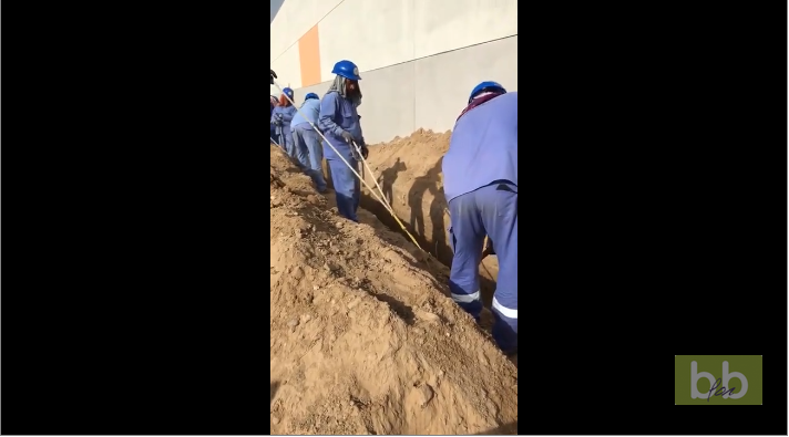 3 hommes et seulement une pelle… WTF !!
