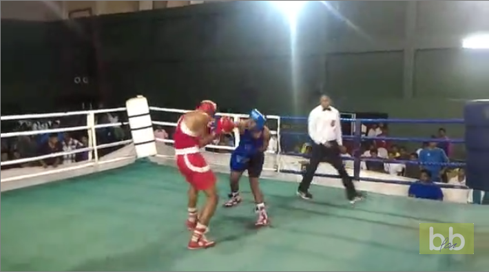 Double KO pendant un match de boxe en Inde
