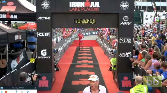 Célébration ratée sur la ligne d&rsquo;arrivée de l&rsquo;Ironman Lake Placid