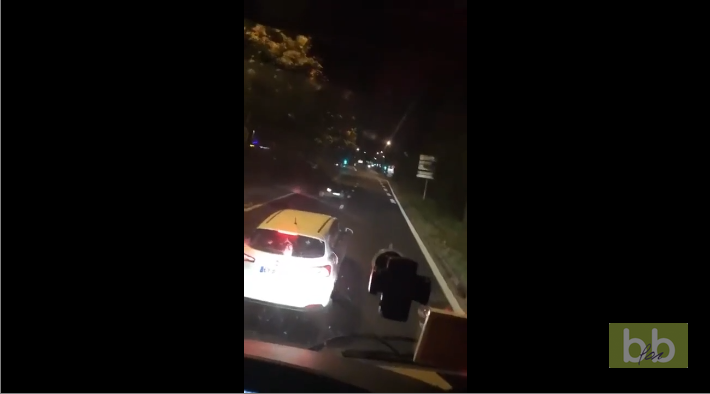 Un conducteur ivre s’engage à contresens et a beaucoup de mal à faire un demi-tour à Rouen