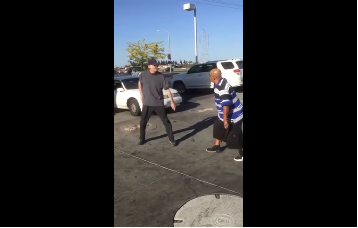 Un homme veut se battre avec un automobiliste, mais c&rsquo;est pas gagné !