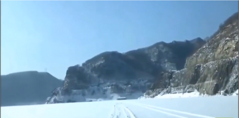 Ne jamais rouler sur un lac gelé…