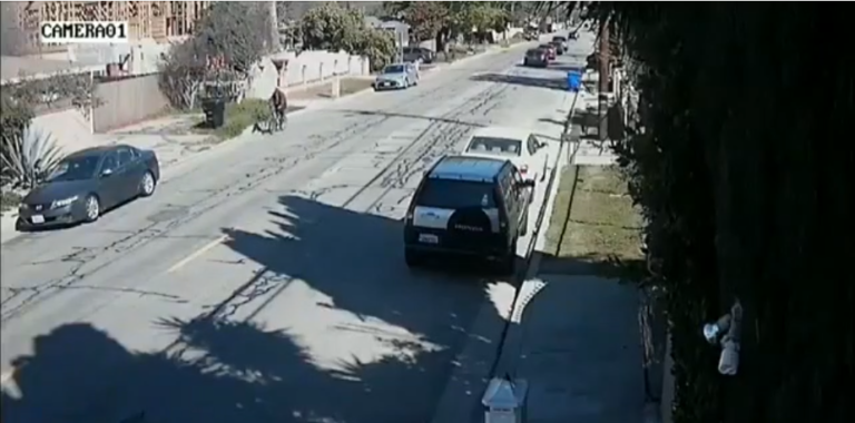 Un cycliste fait l’erreur d’envoyer un SMS en roulant