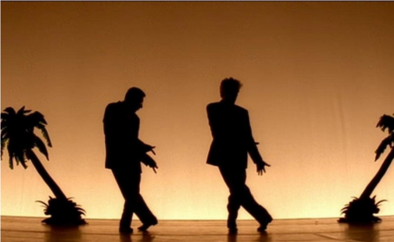 Chabat et Darmon dansent la Carioca pour les 25 ans de la « Cité de la Peur »