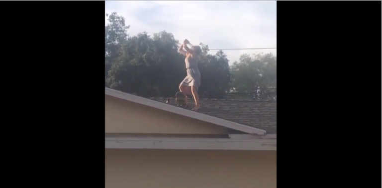 Elle fait du skate ivre sur le toit… Mauvaise idée !!!