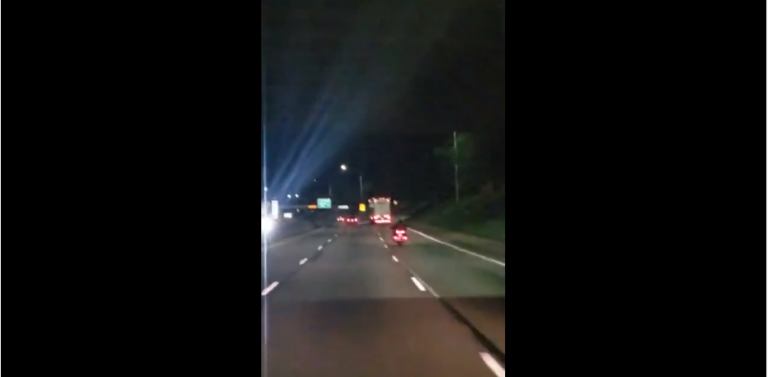 Quand un motard rate sa sortie d&rsquo;autoroute