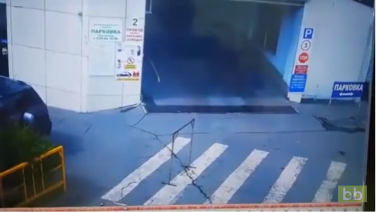 Le césar de la chute la plus ridicule de l&rsquo;année est décernée à cette femme