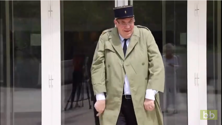 Malaise TV : La vidéo très gênante du CSA pour fêter ses 30 ans !!!