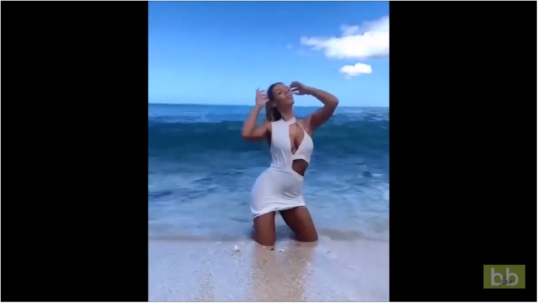 Séance photo sur la plage qui tourne court pour cette top model…