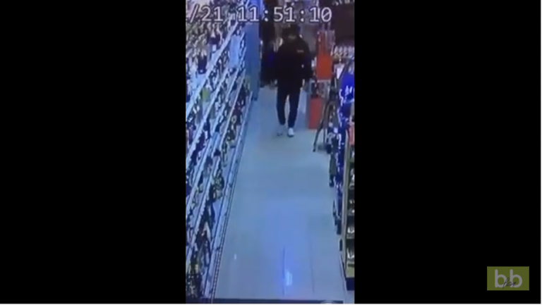 Un homme pète un câble et détruit le rayon alcool d’un supermarché en Allemagne