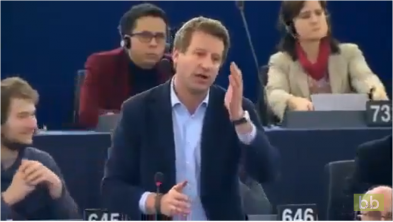 Yannick Jadot se fait sévèrement recadrer par le président Parlement européen après sa demande de minute de silence