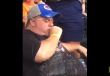 Ce gars a passé un très mauvais moment lors d'un match de Baseball