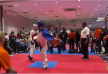 Il met un gros KO à son adversaire au Taekwondo
