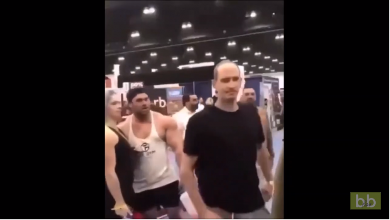 Une blague risquée à ne pas faire à des bodybuilders