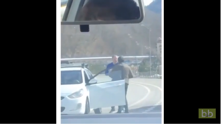 Grosse dispute entre 2 conducteurs… qui se termine bien !
