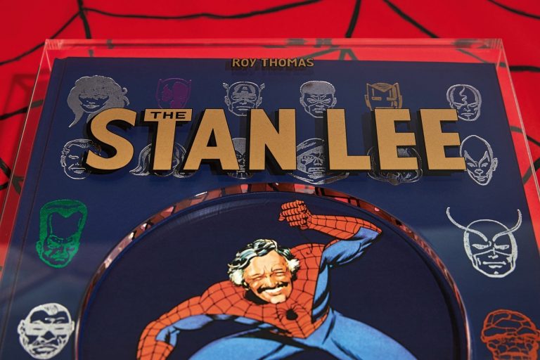 The Stan Lee Story, le livre à commander pour les FANS de Marvel !