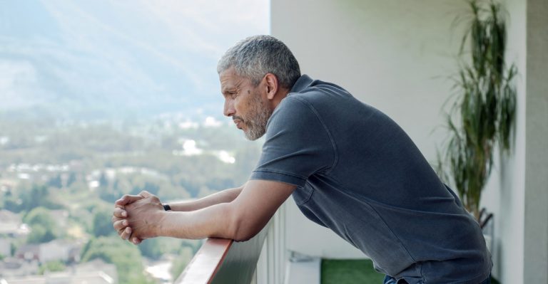 Rouge de Farid Bentoumi, le 25 novembre au cinéma…