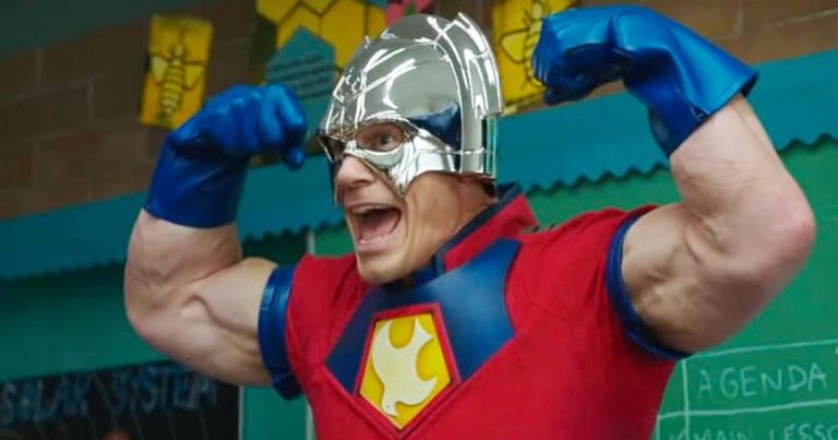 🧨 Peacemaker saison 2 : Chaos multiversel au SDCC 2025 !